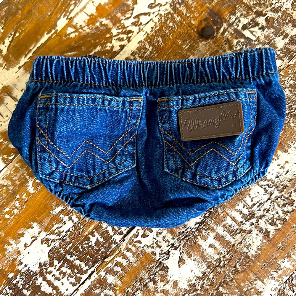 Wrangler Bloomer/Shorts Size 12 Month